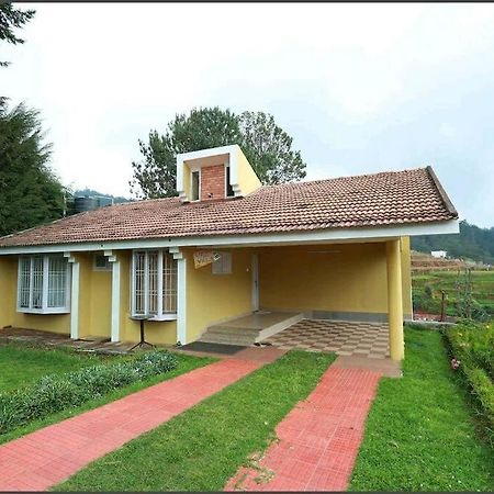 Rustic 3-Br Villa W/ Front & Back Yards In The Mountains Ooty Exteriér fotografie